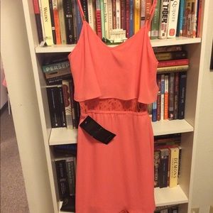 SALE! Bebe Salmón Dress